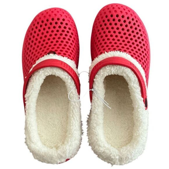 Red Plush-Lined Perforated Comfort Shoes Clogs 9 NWOB - Picture 2 of 5